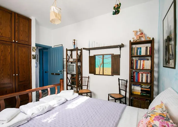 Nefeli House Villa *