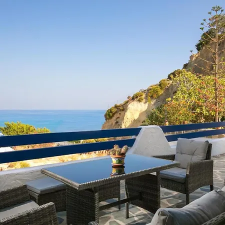 ヴィラ Nefeli House