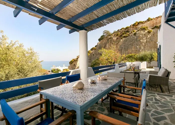 Nefeli House فيلة